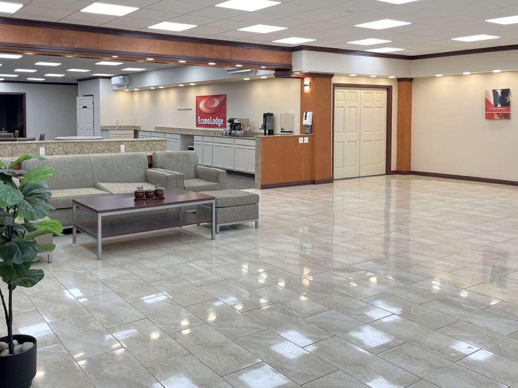 Econo Lodge Йемасси Интерьер фото