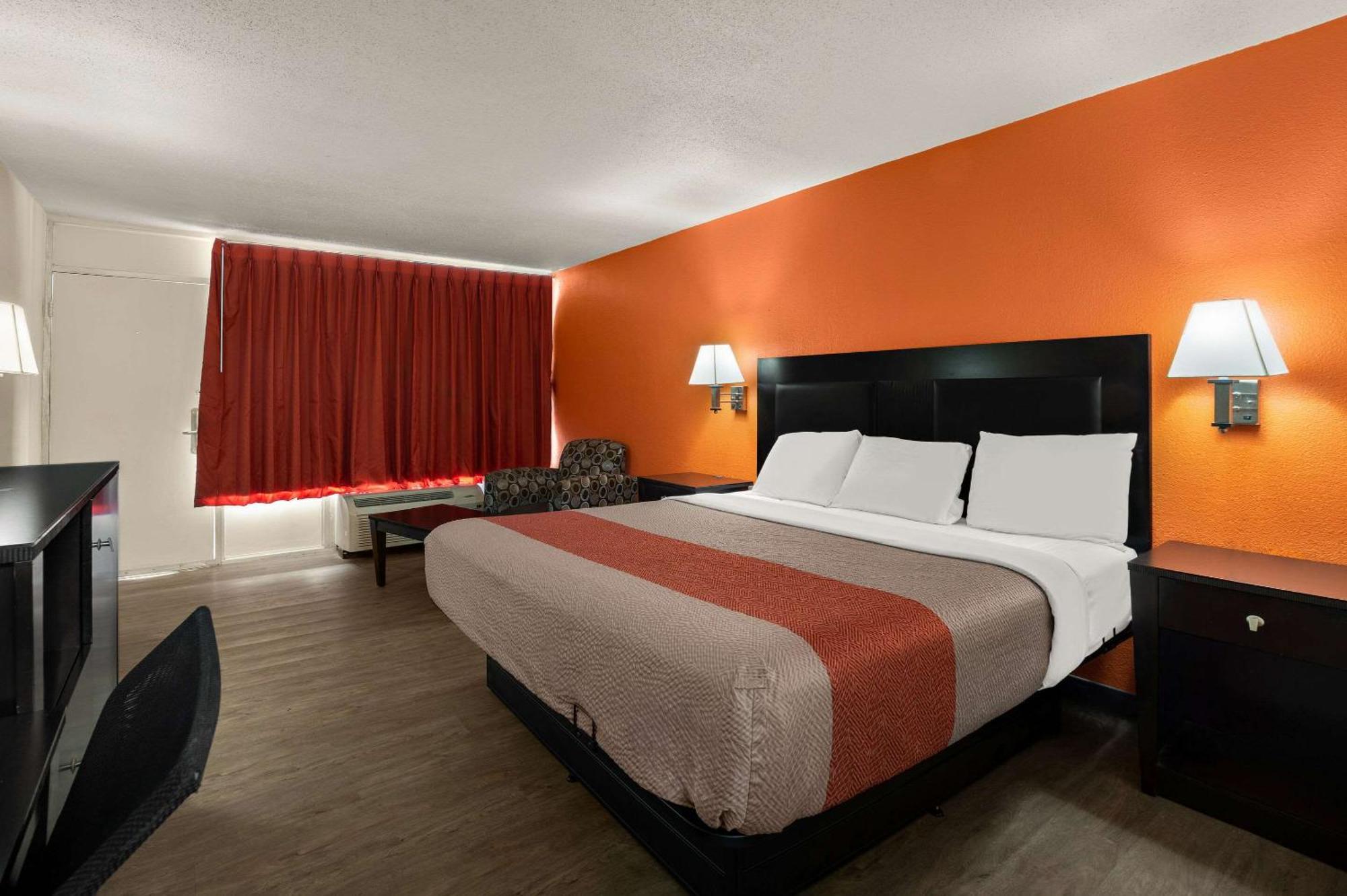 Econo Lodge Йемасси Экстерьер фото